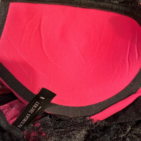 NWOT Victoria’s Secret Lingerie - Picture 9 of 9